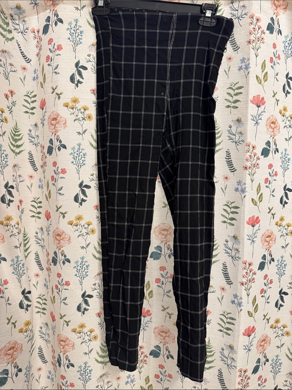 Dynamite Black Windowpane Plaid High-Rise Leggings